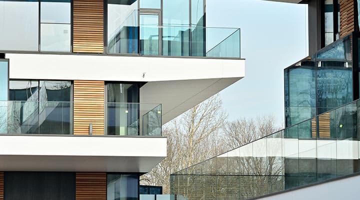 Nowoczesne balustrady szklane