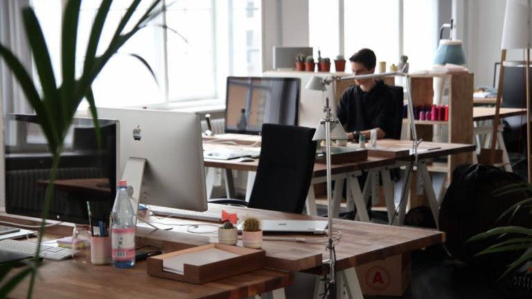 Jak ubiegać się o podatek dochodowy od Home Office?